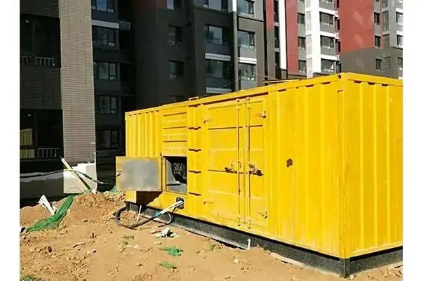 阳日镇发电机租赁中燃油压力过低会对发动机的哪些部件造成损坏？