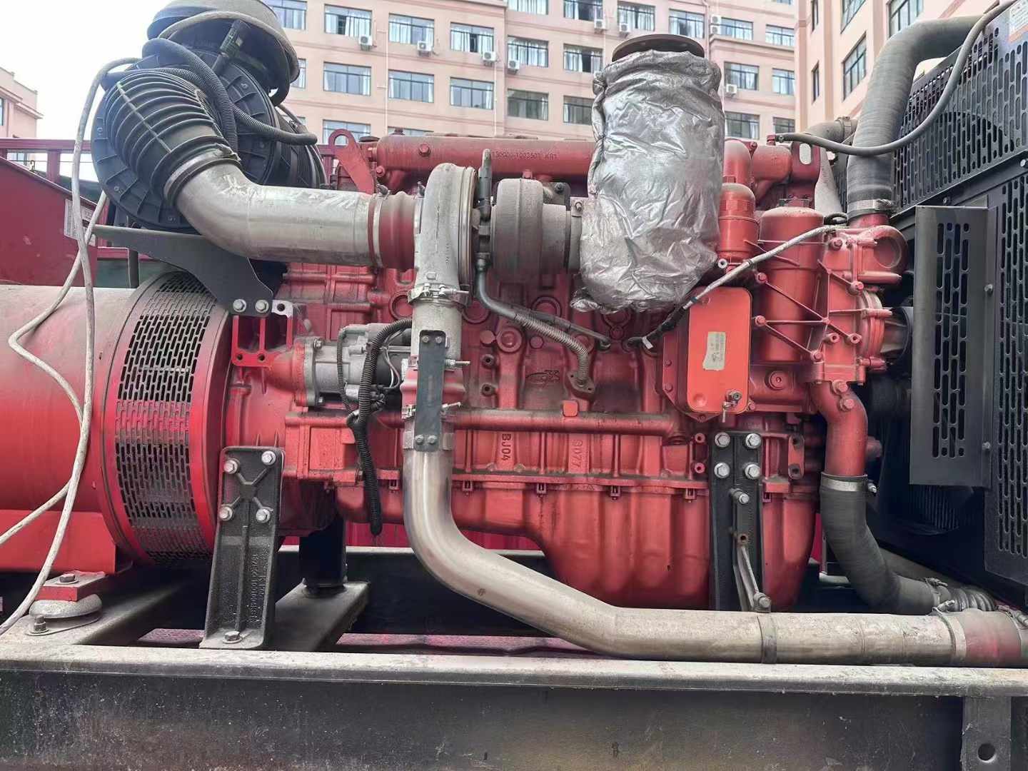 阳日镇如何选择适合 600kW 柴油发电机组的过载保护器？